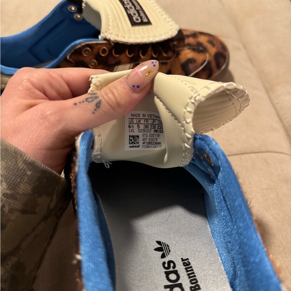 Adidas Leopard Print Shoes - Picture 4 of 5